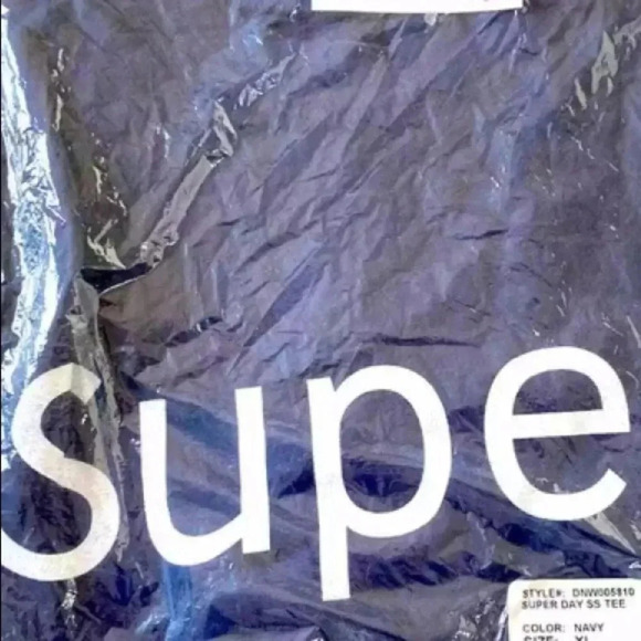 NEW Daydream Nation Super Day T Shirt Lt Blue XL Navy XL - Picture 6 of 8